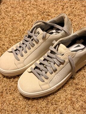 P448 John /Cream Suede & Leather Sneakers with Gray Laces